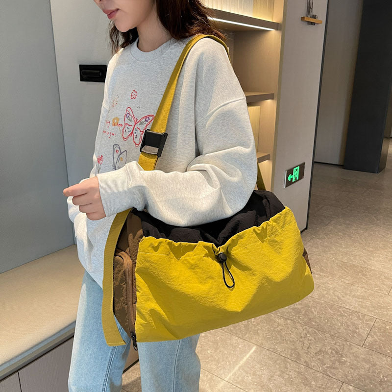 Wet Dry Separation Sports Gym Bag for Women, Lightweight Large Capacity Travel Duffel Bag for Short Trips