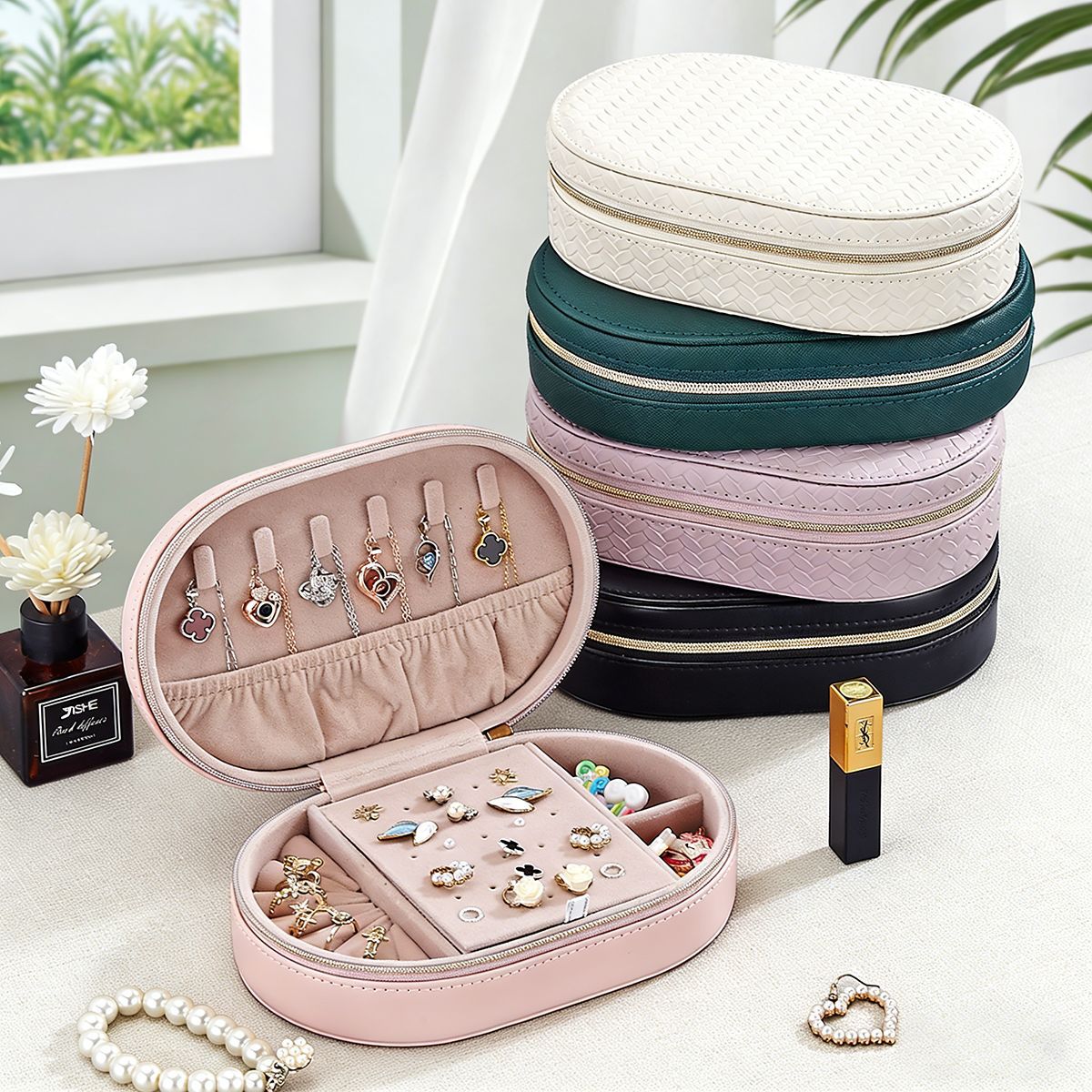 Portable Oval Jewelry Box with Zipper, PU Leather, Multi-layer Storage for Necklaces, Rings, Earrings