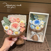 Handmade Knitted Flower Bouquet Artificial Everlasting Flower Gift Box for Birthdays and Graduations