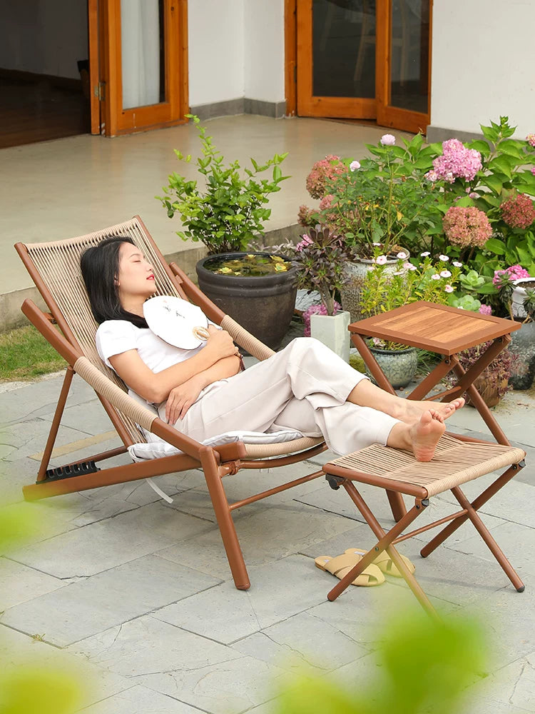 Foldable Rattan Lounge Chair with Side Table for Balcony Garden Patio