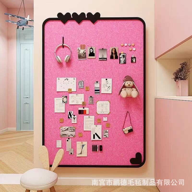 Heart Felt Board Photo Wall Display Board, Kindergarten Bulletin Board, Nail-Free Self-Adhesive Culture Wall