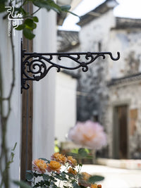 Cast Iron Wall-Mounted Plant Hanger Bracket for Garden & Patio Decor, Lantern Hook