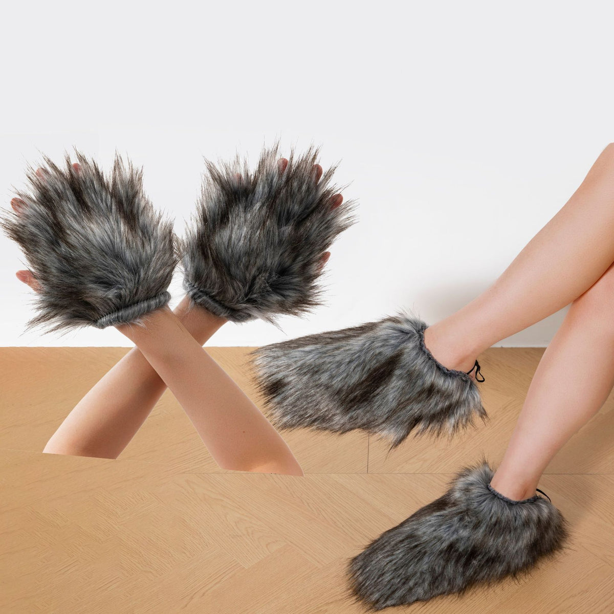 Plush Wolf Paw Gloves and Hat Set for Halloween Cosplay