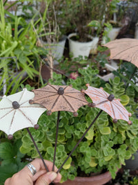 Morning Garden Wrought Iron Flower Stake Vintage Umbrella Decorative Iron Ground Insert Garden Ornament Pot Decoration Detachable