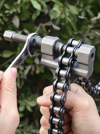 Motorcycle Chain Removal Tool, Universal Chain Cutter for 420/428/530 Chains, Tricycle Chain Breaker