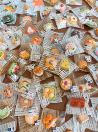 Miniature Resin Bread Dessert Cookies Supermarket Pastry Ornaments for Dollhouse Decoration
