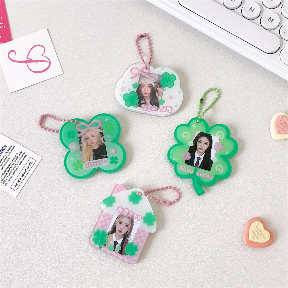 INS Style Four-Leaf Clover Photo Frame Keychain for 1-Inch ID Photos