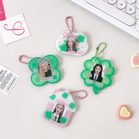 INS Style Four-Leaf Clover Photo Frame Keychain for 1-Inch ID Photos