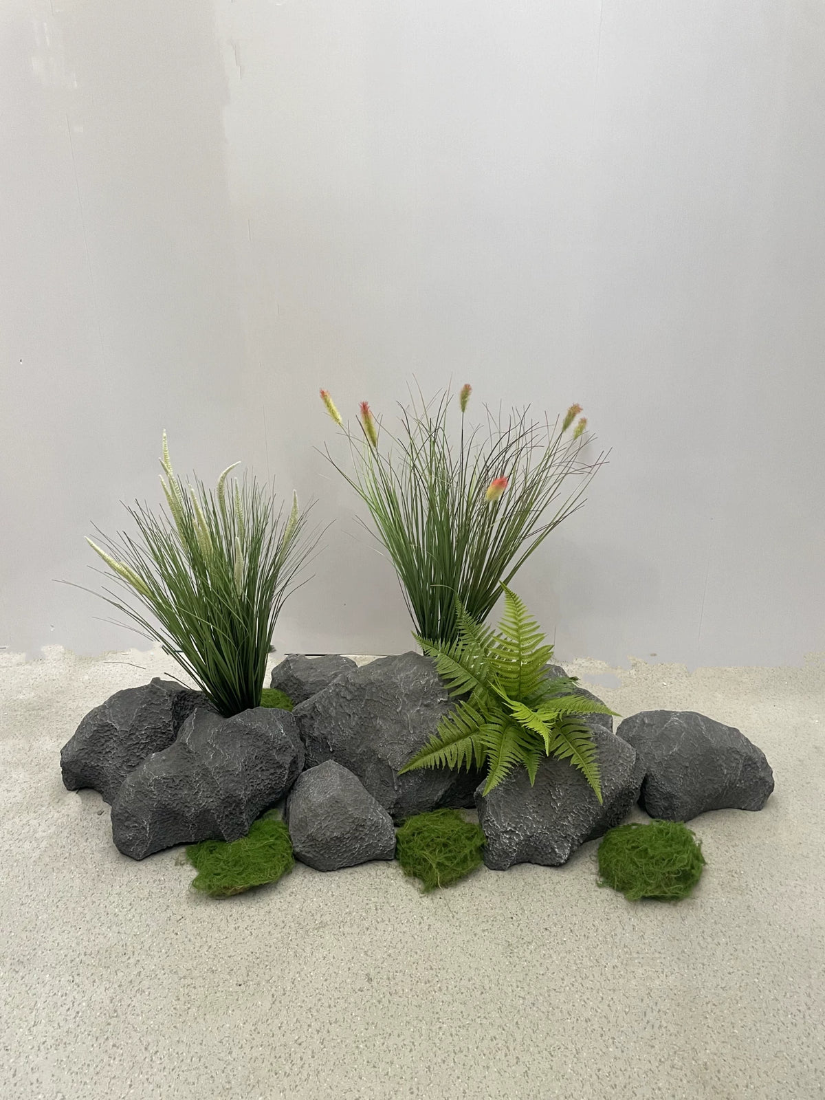 Artificial Foam Rock Prop for Stage Decor, Wedding, Window Display, and Photography