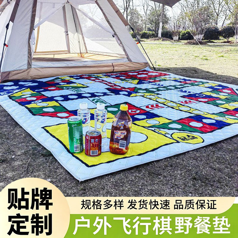 Waterproof Oxford Cloth Picnic Blanket with Ultrasonic Pattern for Camping and Outdoor Activities