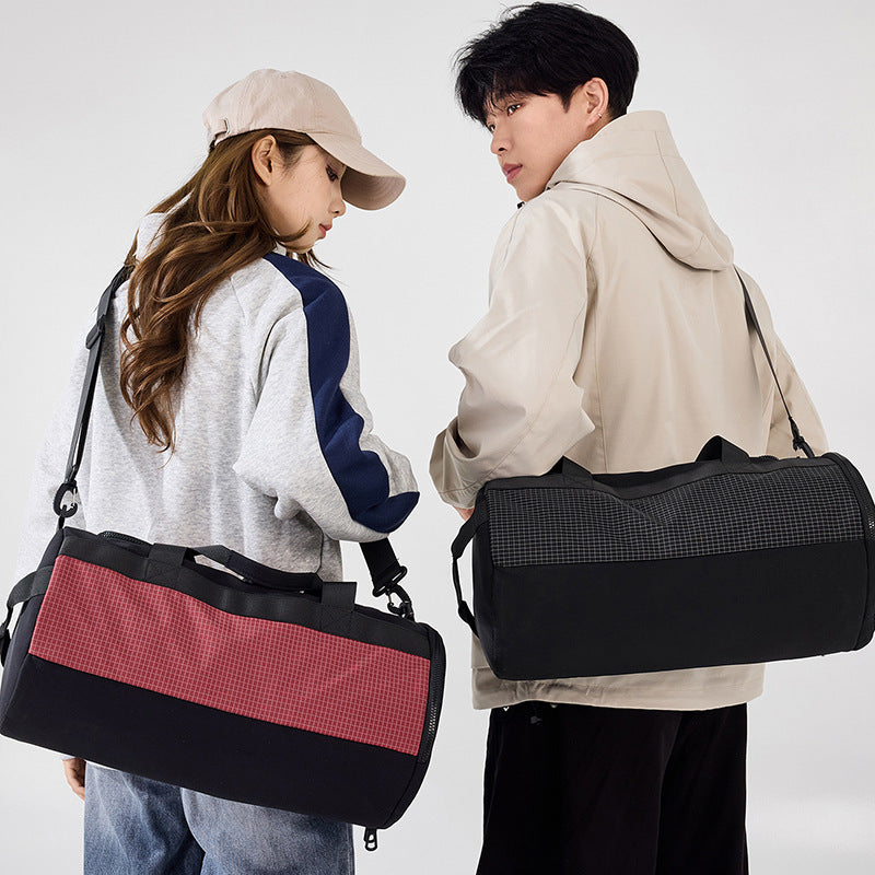 Lightweight Large Capacity Travel Duffel Bag for Short Trips and Gym
