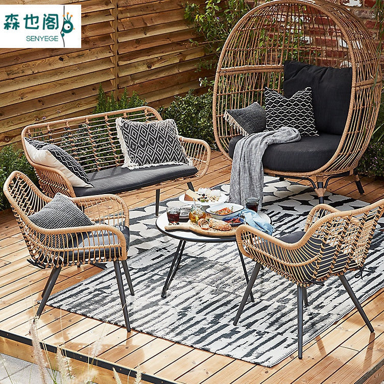 Outdoor Rattan Bird's Nest Sofa Chair for Patio Balcony Garden
