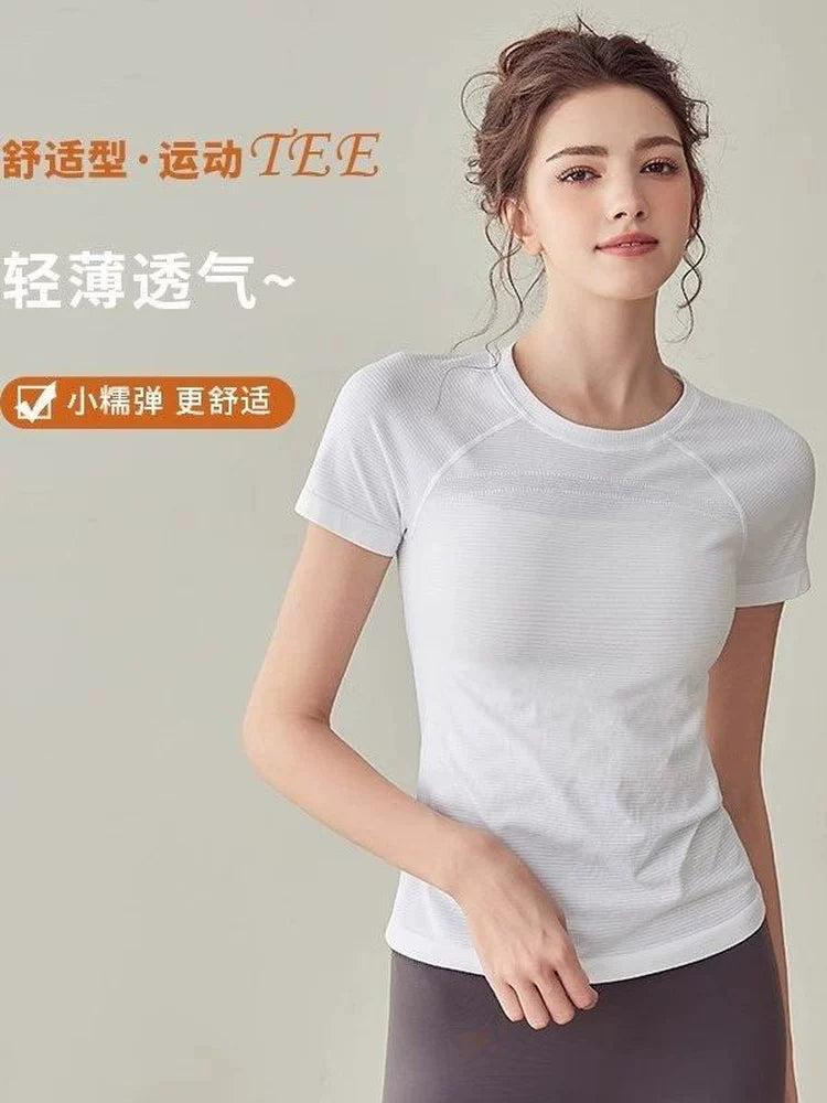 Iuiu Aoll Women's Quick-Drying Seamless Breathable Short-Sleeved T-Shirt for Running, Yoga, and Fitness