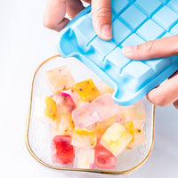 Silicone Ice Cube Tray with Lid, Food-Grade Ice Maker Mold for Homemade Ice Cubes, Creative Ice Storage Box for Home Use