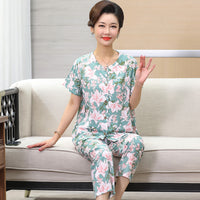 Women's Viscose Pajama Set Short Sleeve Top Long Pants Floral Print Button-Down Loungewear for Middle-Aged Mothers