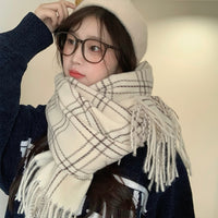 Plaid Cashmere-Feel Scarf for Women, Thickened Warm Winter Neck Wrap with Tassels