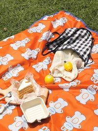 Minnow Portable Waterproof Picnic Blanket for Outdoor Camping and Beach