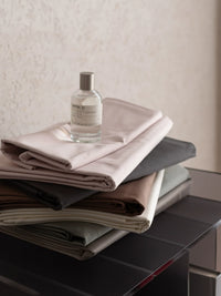 Premium 100s Cotton Fitted Sheet Simple Style Home Use Men and Women Pure Cotton Mattress Protector Dust Cover