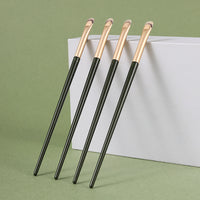 Crescent Moon Detail Eyeliner Eyeshadow Brush for Lower Lash Line