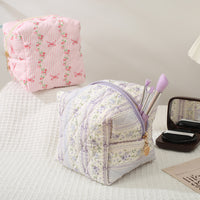 Quilted Floral Cosmetic Bag Insulated Cotton Travel Toiletry Pouch