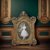 Vintage Resin Photo Frame for Tabletop Display, Living Room Bedroom Decor, Craft Gift