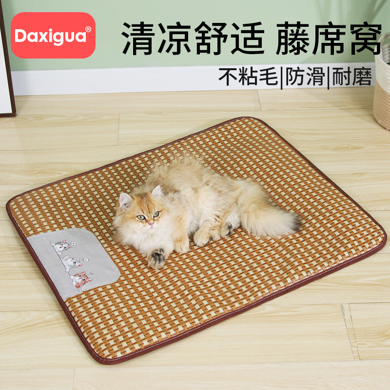 Pet Cooling Mat for Dogs and Cats, Summer Sleeping Pad with Sponge Filling