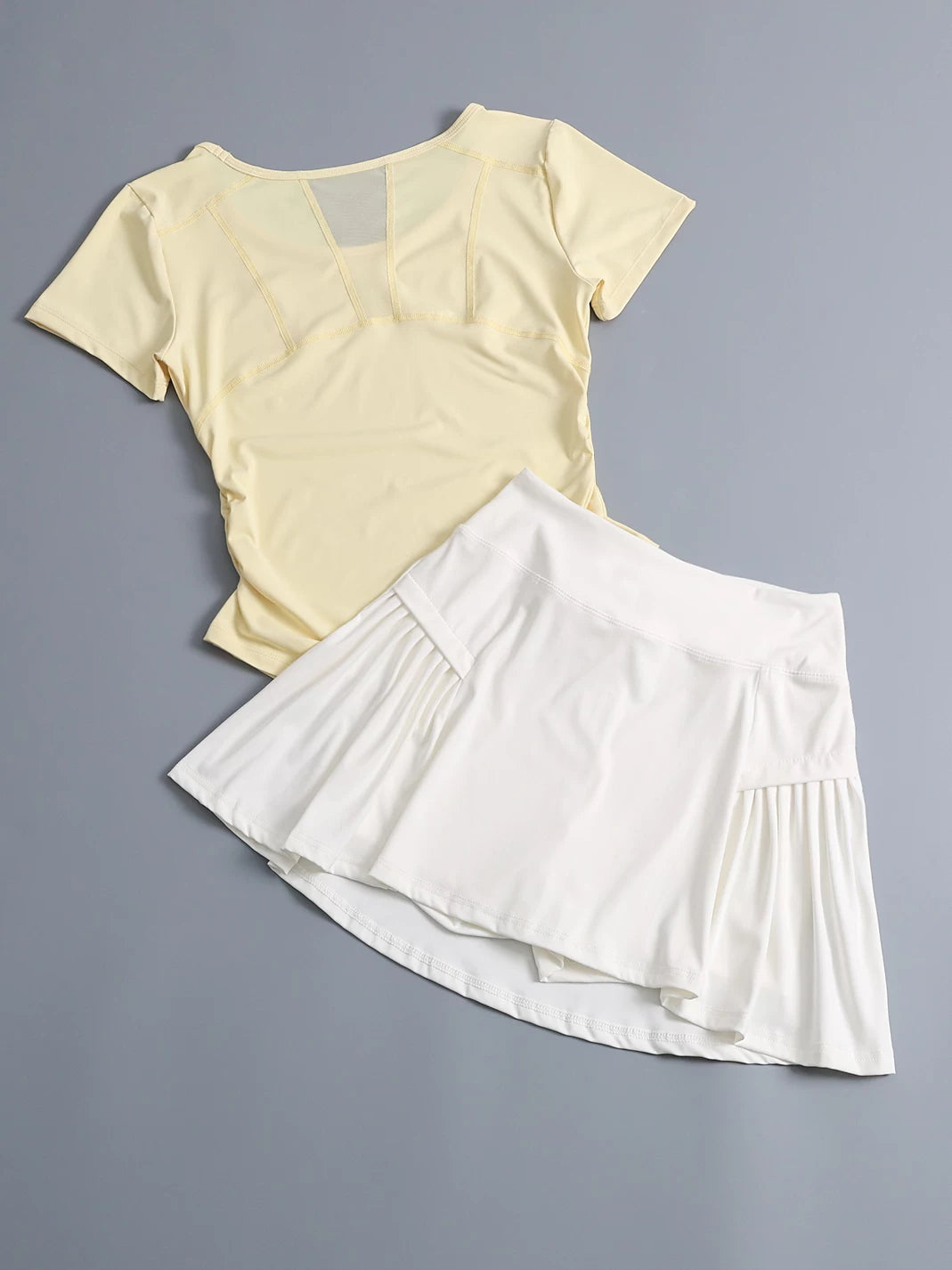Women's Badminton Tennis Outfit Quick-Dry Short Sleeve Top & Skirt Set