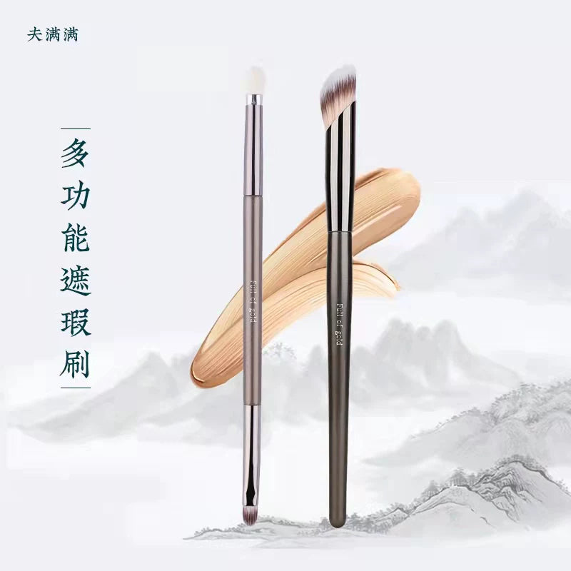 FUMANMAN Dual-Ended Concealer Brush with Replaceable Sponge Head for Under-Eye Dark Circles and Tear Troughs