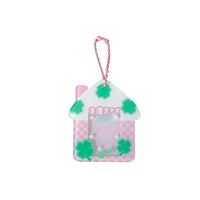 INS Style Four-Leaf Clover Photo Frame Keychain for 1-Inch ID Photos