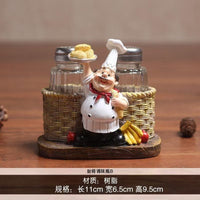 Creative Resin Chef Figurine for Kitchen & Restaurant Decor, Vintage Miniature Model Ornament