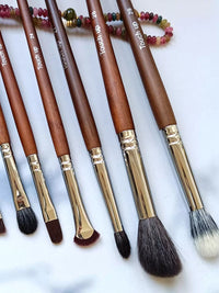 Professional Wooden Handle Eye Makeup Brush Set for Concealer, Eyeliner, and Eyeshadow