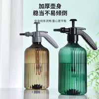 Pressure Spray Bottle for Gardening and Disinfection, 2L Capacity