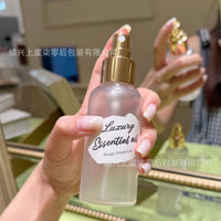 Frosted PET Spray Bottle with Gold Aluminum Fine Mist Sprayer for Essential Oils and Perfumes