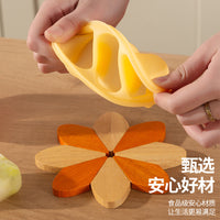 Heart-Made Three-Compartment Ice Cube Tray Food-Grade Silicone Quick Release Ice Maker for Home Kitchen