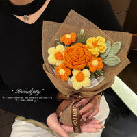 Handmade Knitted Flower Bouquet Artificial Everlasting Flower Gift Box for Birthdays and Graduations