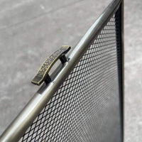European-Style Folding Fireplace Screen, Metal Fire Guard, Heat-Resistant Barrier