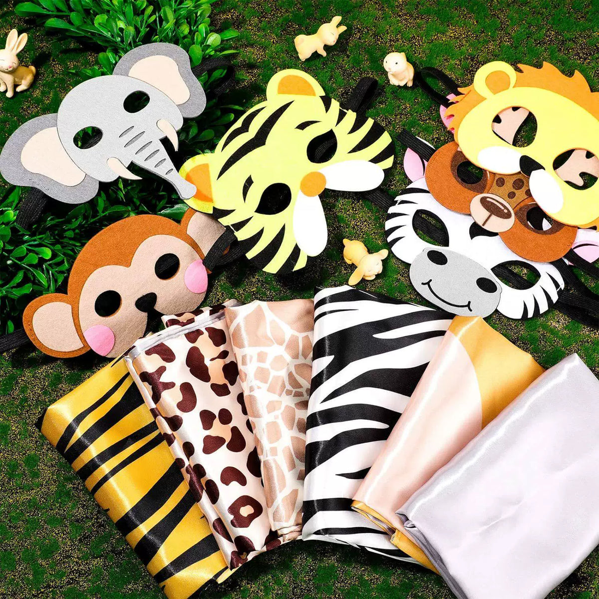 Kids' Forest Animal Cape and Mask Set for Theme Parties and Performances
