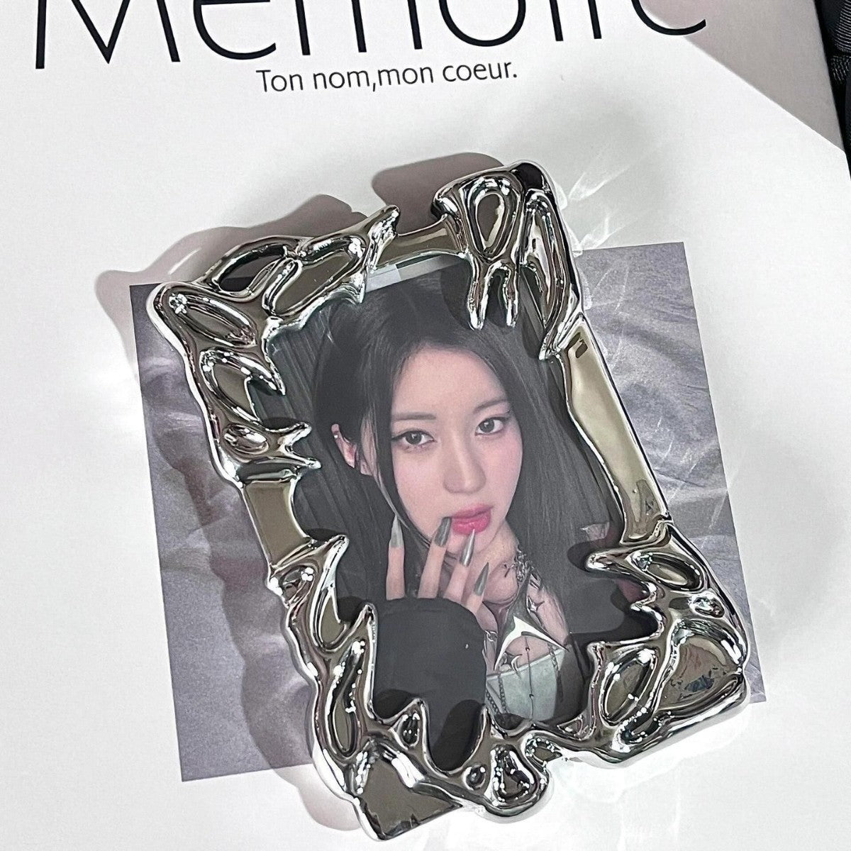 Ins-Style Plated Irregular Photo Frame Card Holder for K-Pop Photocards & Student IDs