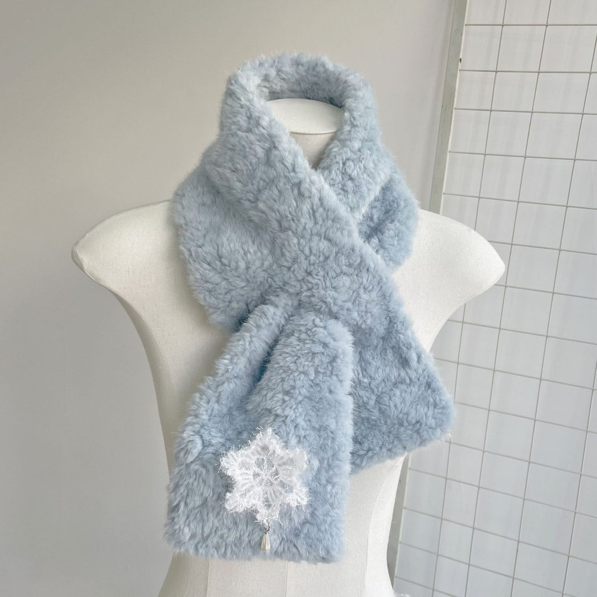 Women's Faux Lamb Wool Warm Scarf Korean Japanese Style Cross Neck Warmer