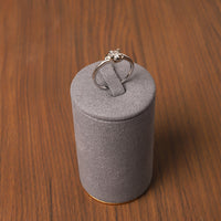 Velvet Metal Jewelry Display Stand for Rings and Pendants
