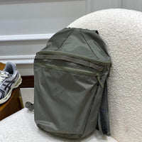 2025 New Lightweight Outdoor Hiking Backpack Waterproof Compressible Sports Mountaineering Bag Unisex