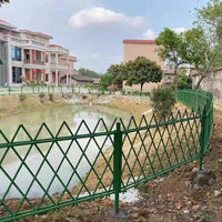 Bamboo-Look Stainless Steel Garden Fence for Yard and Vegetable Patch