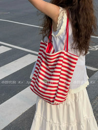 Large Capacity Striped Canvas Tote Bag for Commuting and Shopping