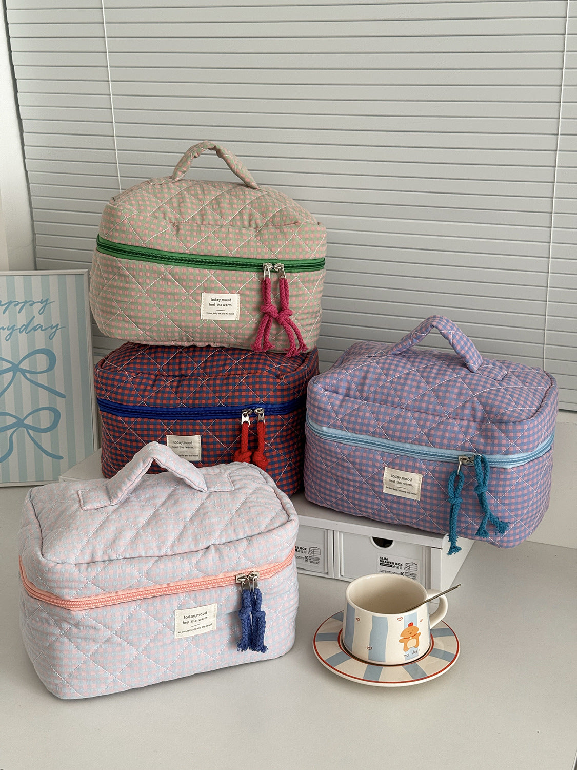 Color Block Plaid Portable Cosmetic Bag for Travel and Daily Use