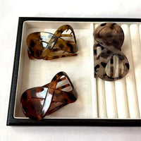 Vintage Figure-8 Flat Hair Claw Clip for Women, Large Back-of-Head Hairpin Duckbill Clip, All-Season Hair Accessory