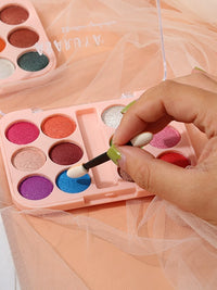 Vibrant Multi-Color Eyeshadow Palette with Shimmer for Stage Performance Makeup