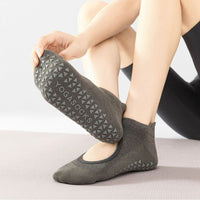 Women's Non-Slip Yoga Pilates Socks Breathable Cotton for Fitness and Indoor Workouts