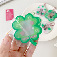 INS Style Four-Leaf Clover Photo Frame Keychain for 1-Inch ID Photos
