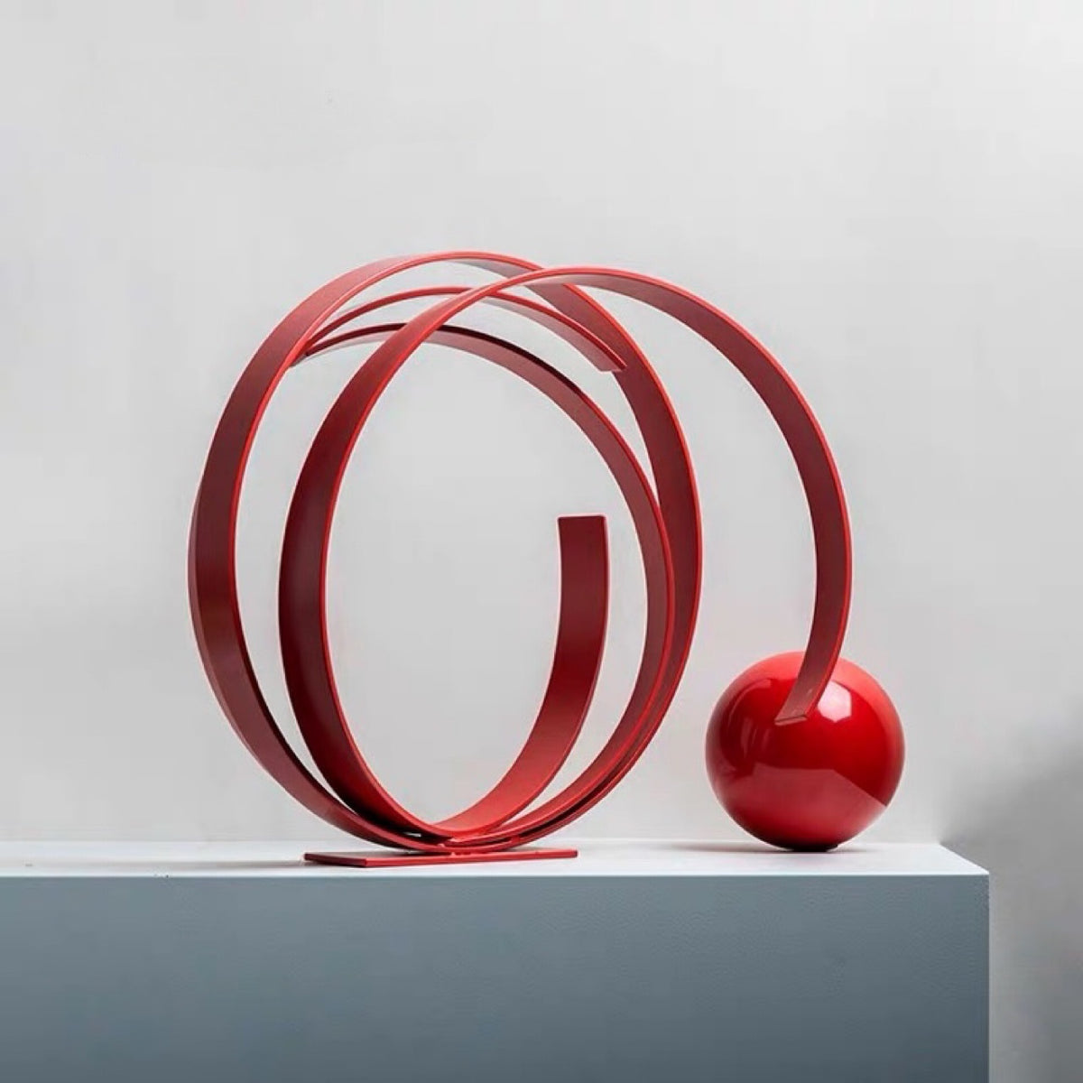 Geometric Circle Sculpture Metal Ornament for Home and Office Decor