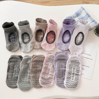 Women's Non-Slip Yoga Pilates Socks Breathable Cotton for Fitness and Indoor Workouts